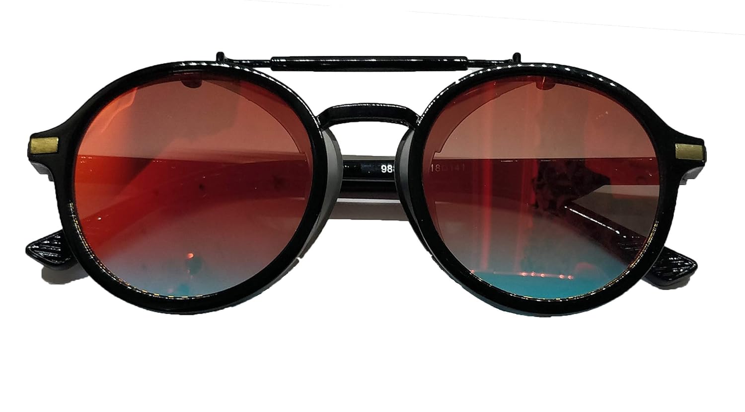are mirrored sunglasses in style 2018