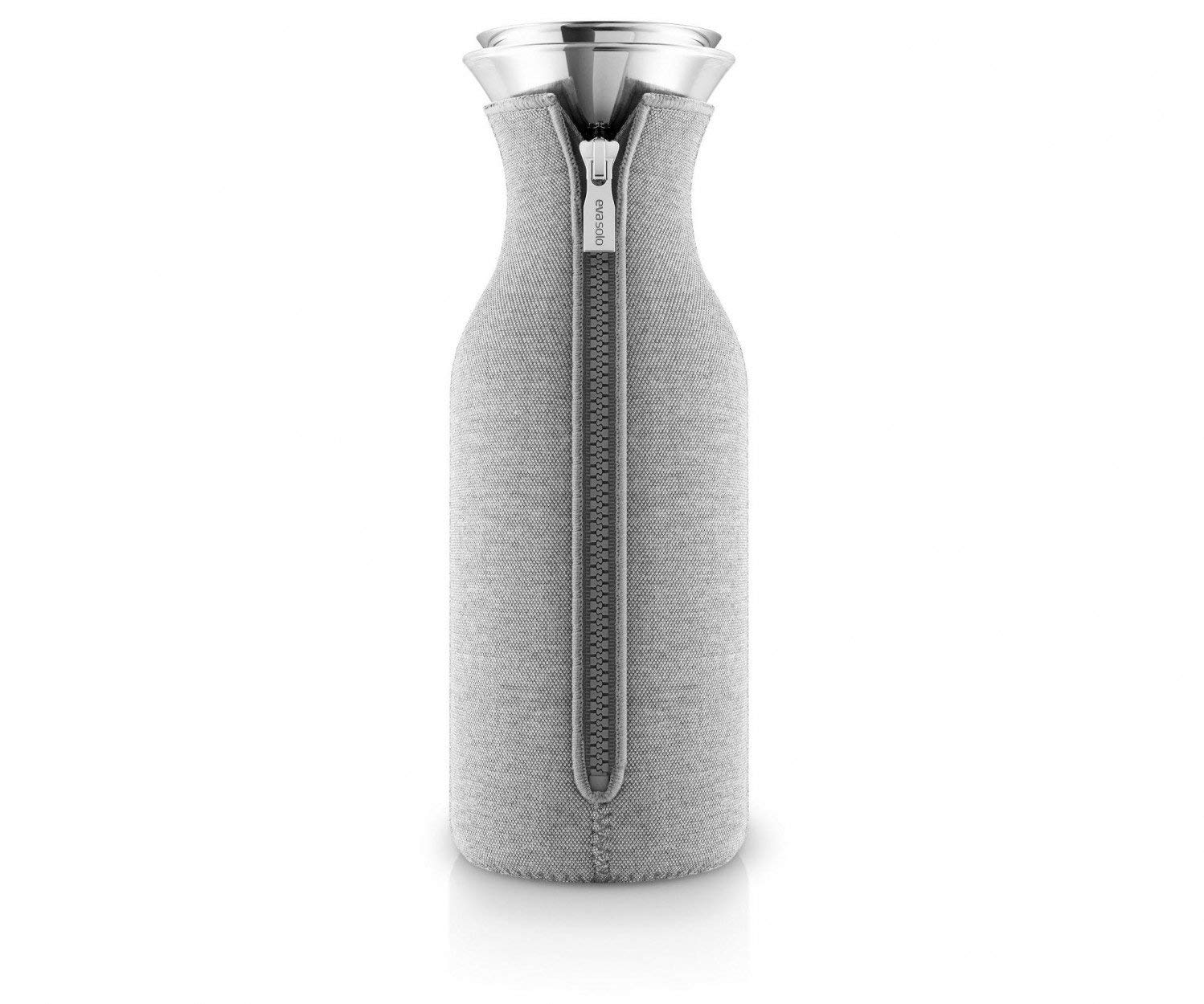 EVA SOLO | Fridge Carafe 1.0 L | for Hot & Cold Drinks | Dishwasher-Safe Borosilicate Glass | Stainless Steel & Silicone Pouring Lip | Danish Design & Functionality | Light Grey Woven