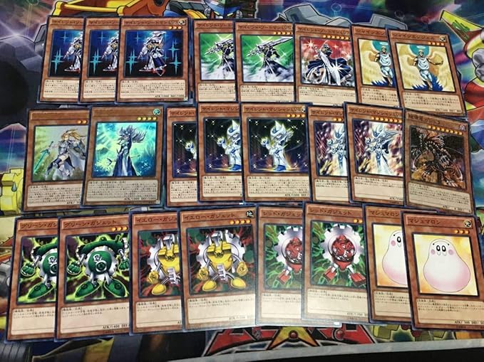 Amazon Co Jp 遊戯王 Dm 表遊戯デッキ ガンドラ サイレントマジシャン サイレントソードマン 黄金櫃 303 ホビー 通販