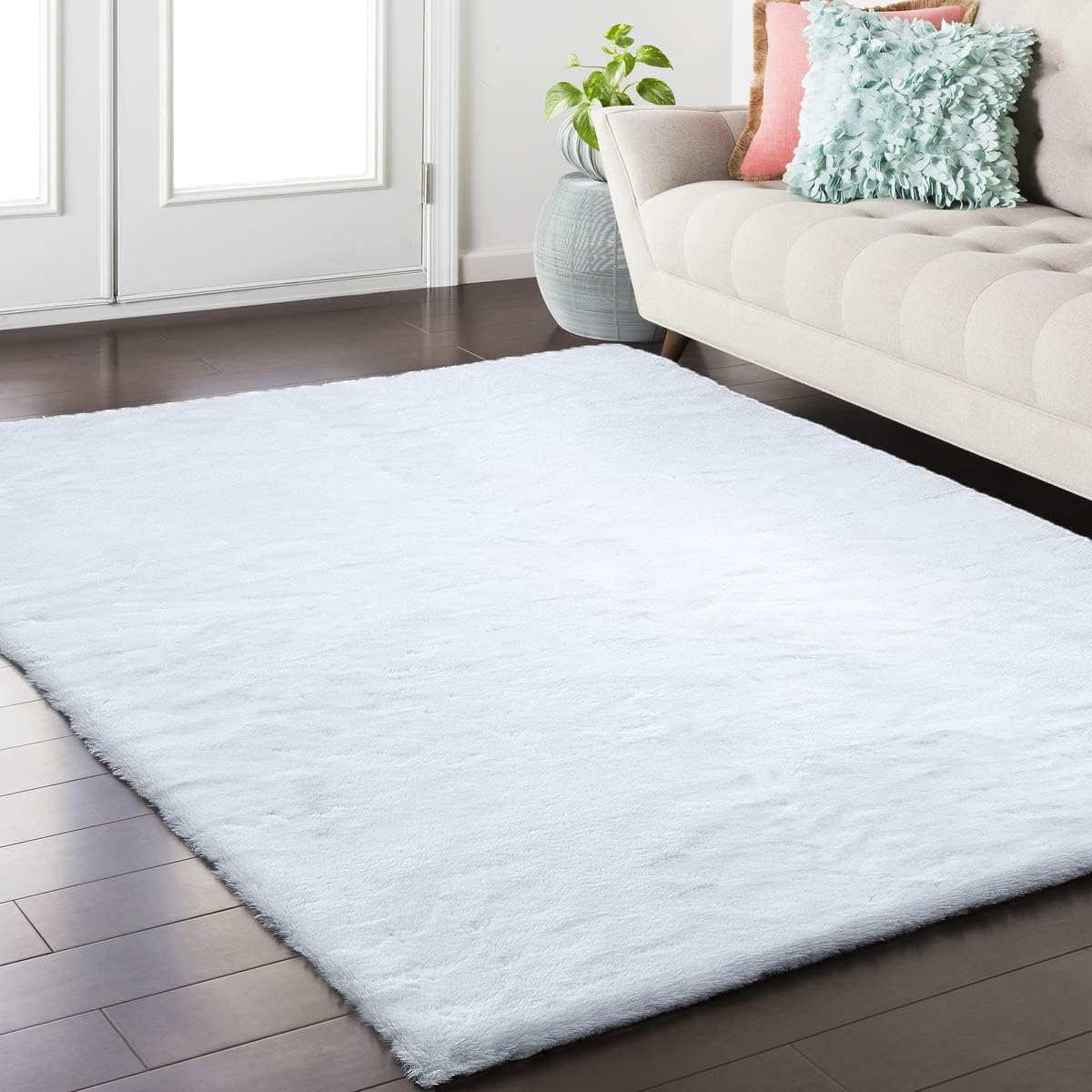 Best no slip rugs for living room