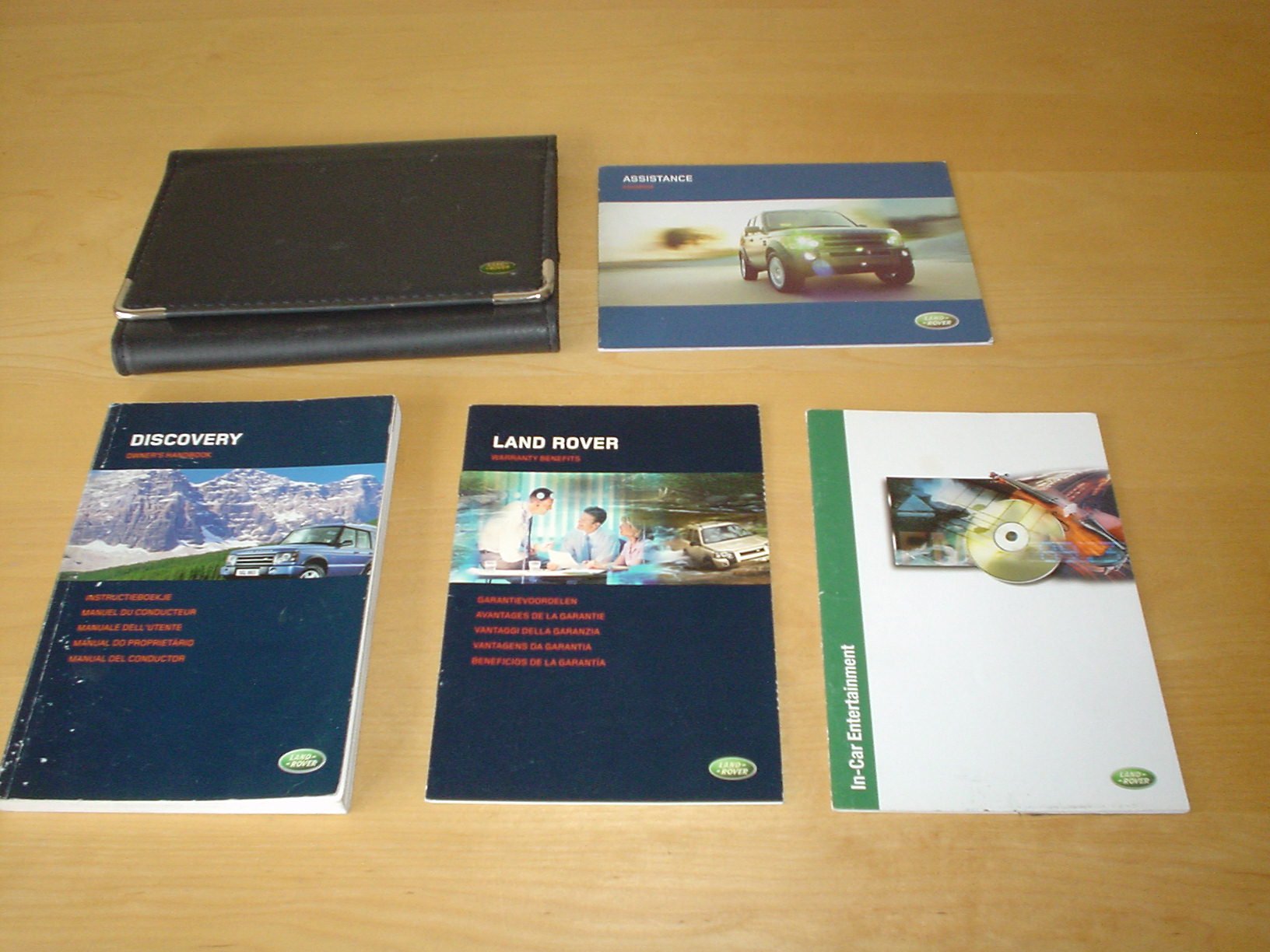 LAND ROVER DISCOVERY 2 II FACELIFT MODELS OWNERS MANUAL HANDBOOK with  WALLET (2002 - 2004) - 4.0 LITRE V8 PETROL & 2.5 L DIESEL TD5 - OWNER'S  HAND BOOK ...