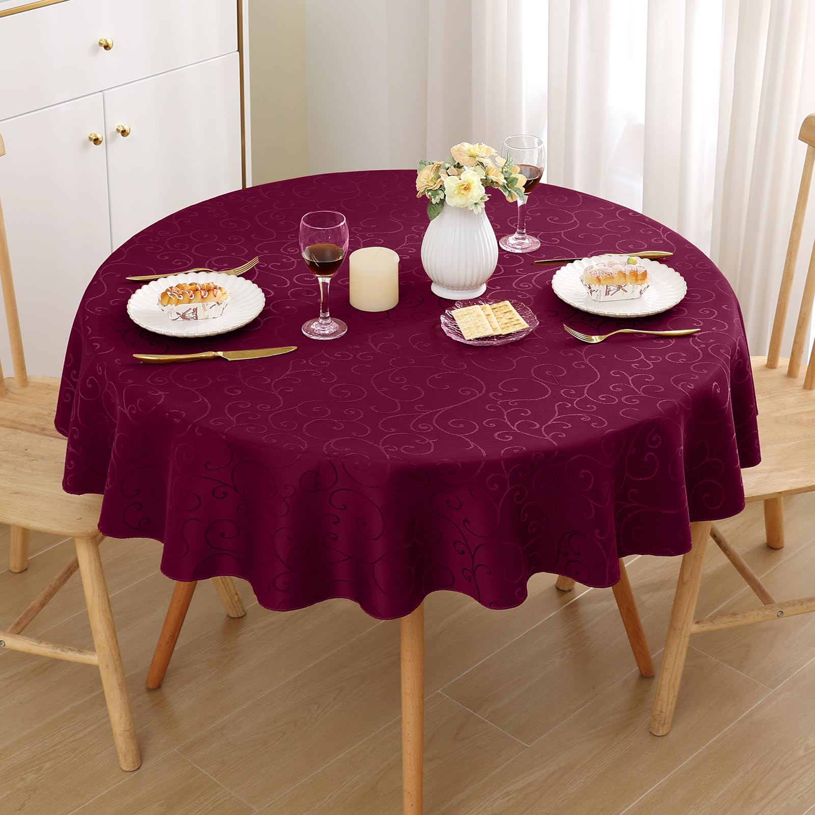 Homaxy Table Cloth Round 150 cm, Washable Polyester Jacquard Tablecloth, Dust-Proof Table Cover for Kitchen Dinning Indoor Decoration, Wine Red