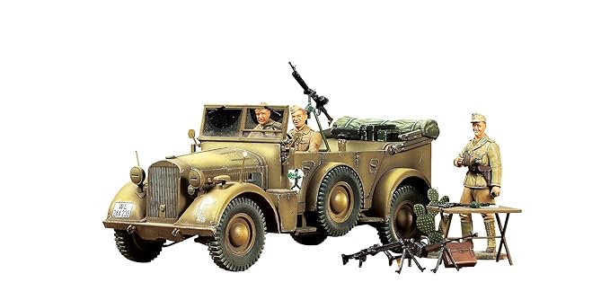 Tamiya ? Italeri Series No.15 1/35 German medium-sized military vehicles Horch Kfz.15 North African