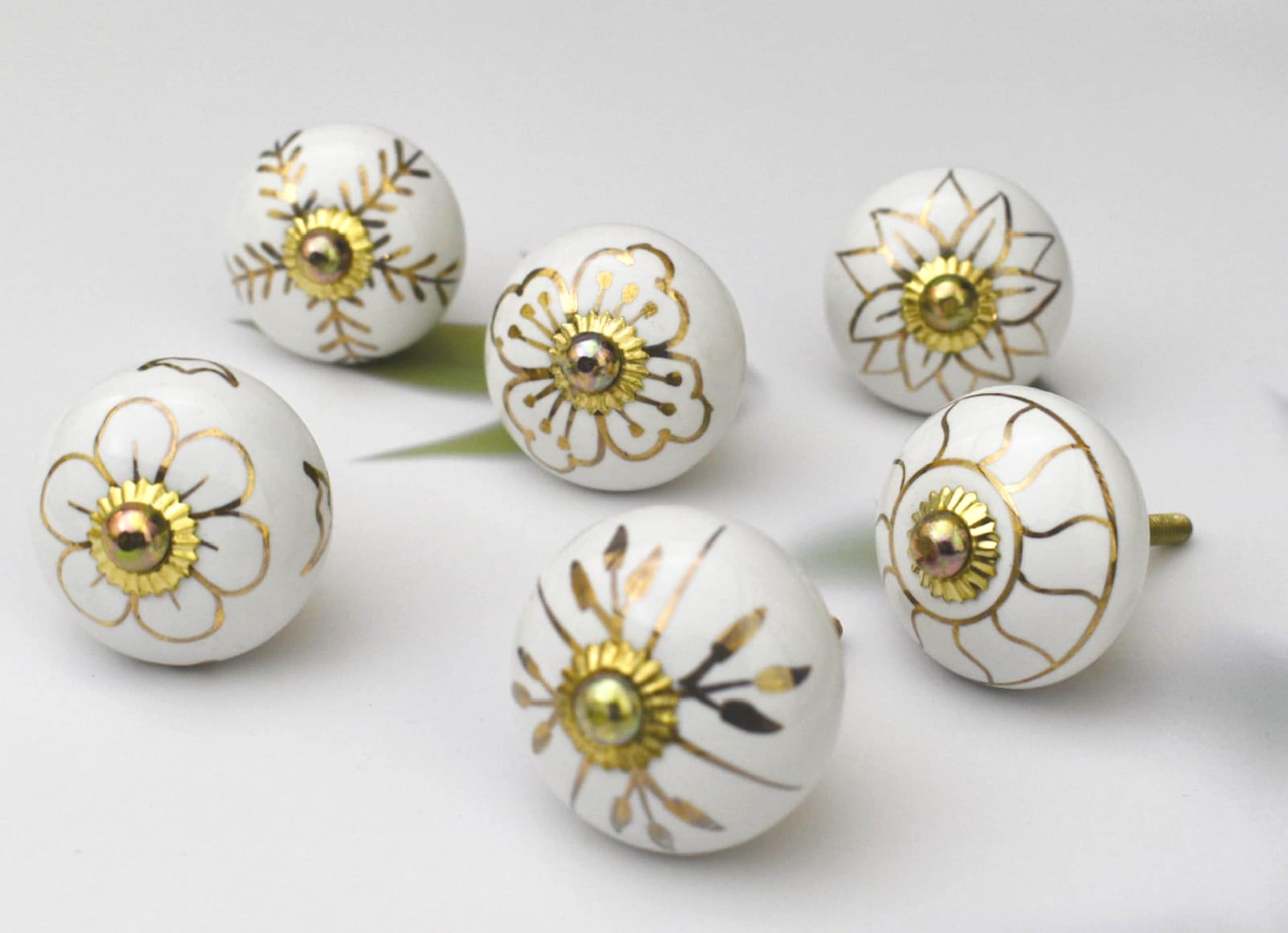 ARTISNO Ceramic Knobs Kitchen Cabinet Drawer Knobs Hardware Knobs Handmade Knobs Cabinet Knobs Ceramic Door Knobs. Set of 6 (White Gold)