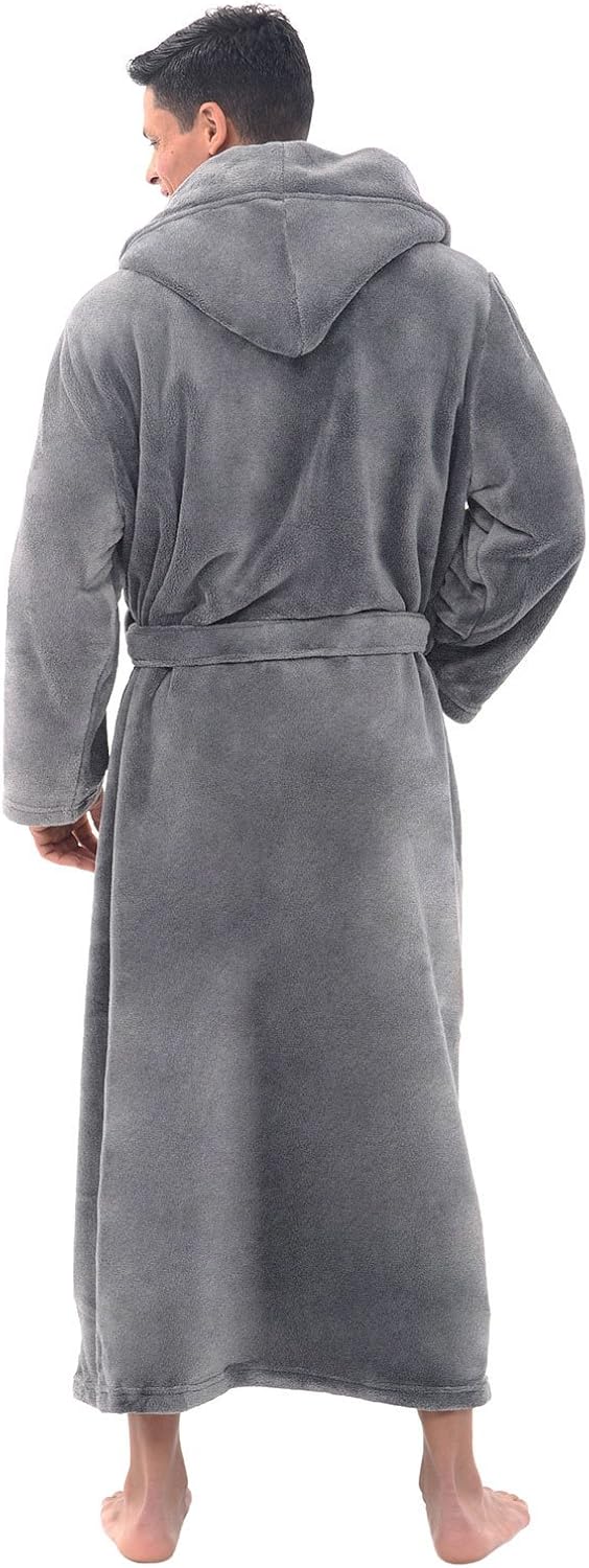 Alexander Del Rossa Men's Warm Flannel Fleece Robe with Hood, Big and Tall Bathrobe at  Men’s Clothing store