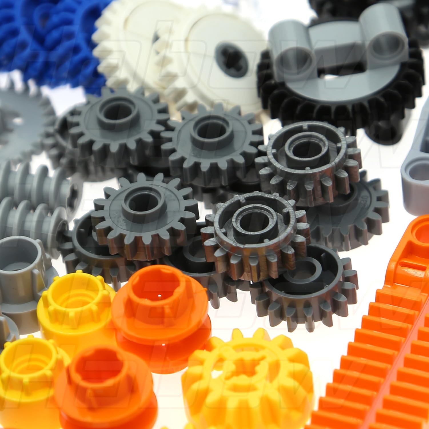 Habow 162pcs Technic-Parts Gears-Axle-Pin-Connector Compatible with Lego-Technic, Gear Box Technic Cam Differential Engine Kit. MOC-Replacement-Pieces
