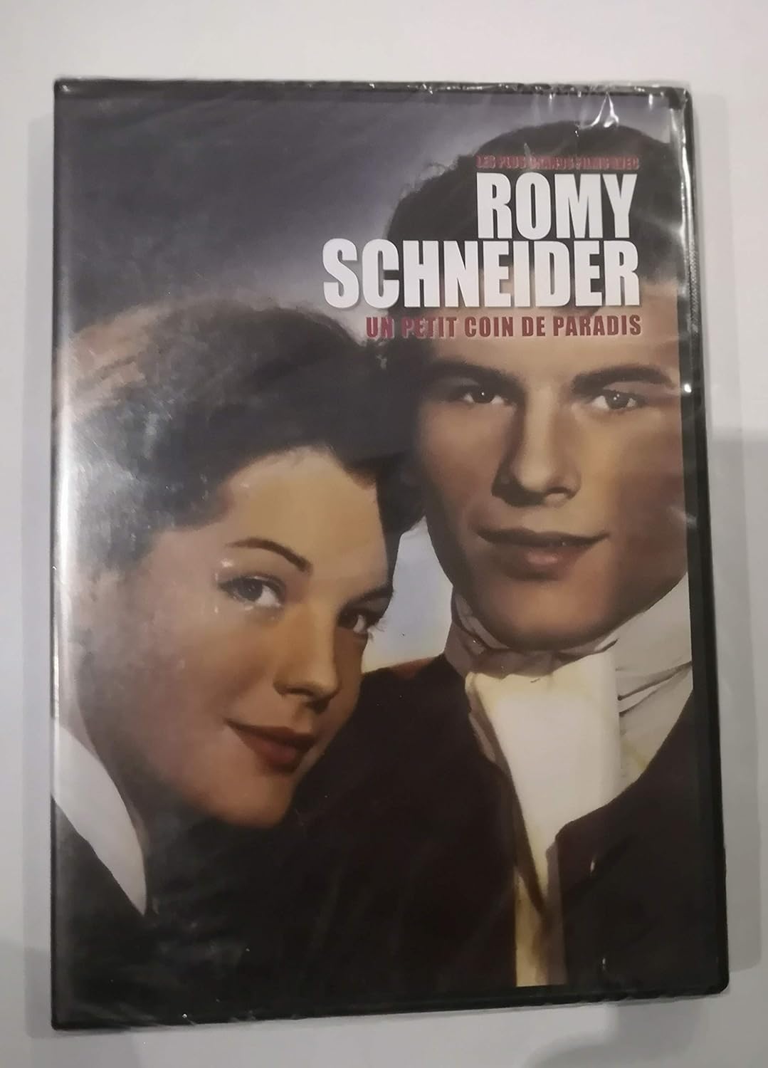 UN PETIT COIN DE PARADIS Movies