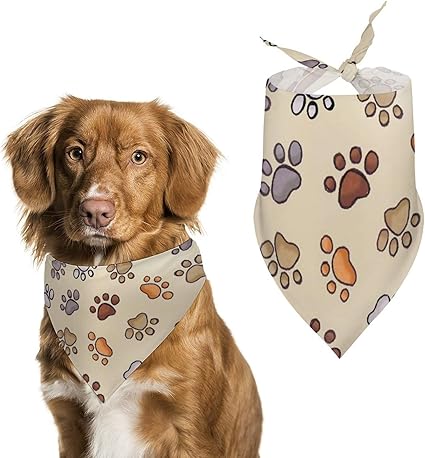 Amazon ペットバンダナ 犬の足跡 犬のバンダナ 犬用 猫用 ネッカチーフペット 三角スカーフ よだれカバー バンダナ 水洗い可 柔らかくかわいい 食事用 誕生日 お散歩 犬の首輪バンダナ Qym バンダナ 通販