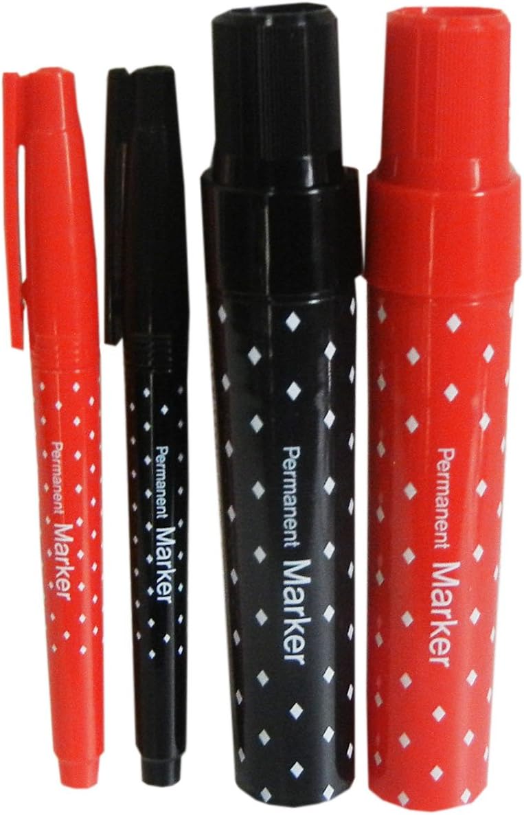 Daiso 4p Extrafine Permanent Marker an Oilbased Pen