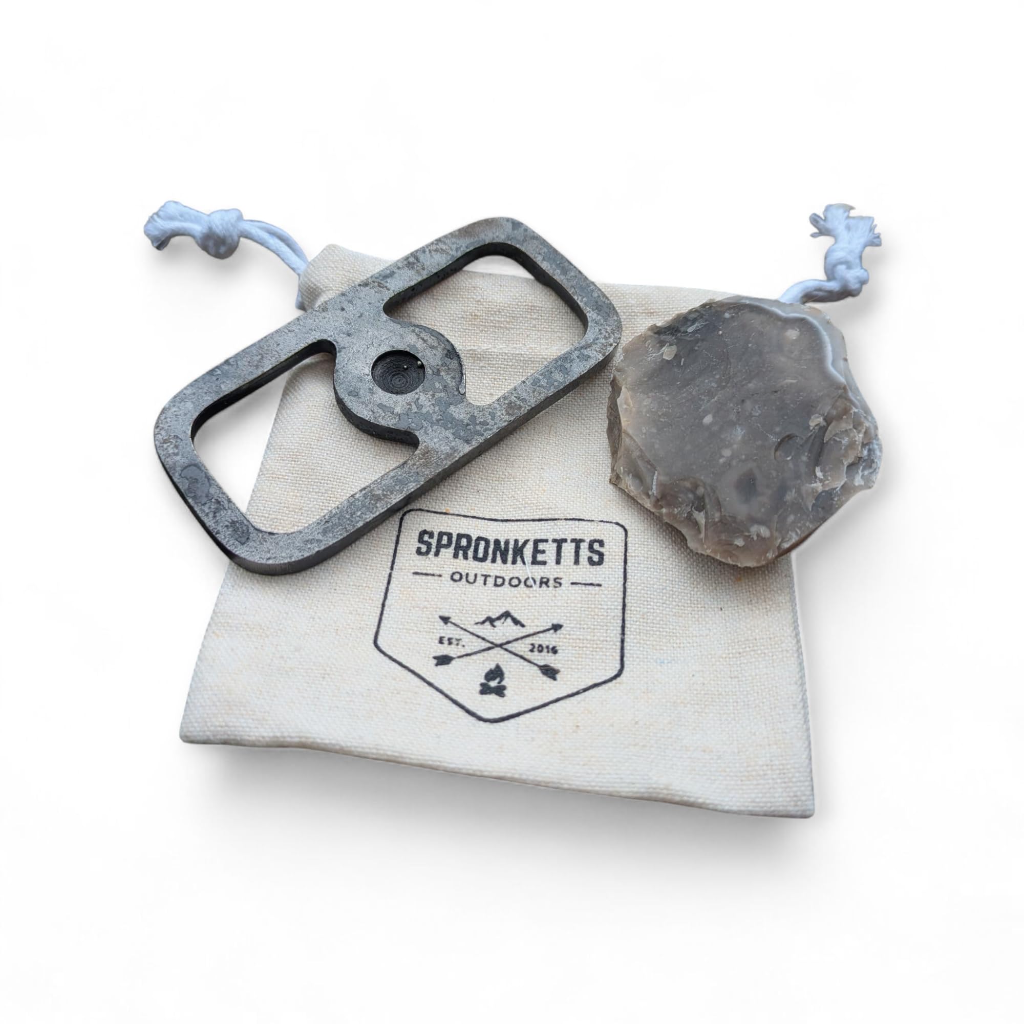 Carbon Steel Striker and English Flint Fire Lighter Kit Camping Bushcraft Survival Wilderness
