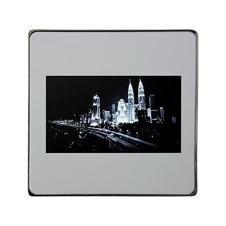 Kuala Lumpur, Urban, noche, construcción de metal cuadrado imán ...