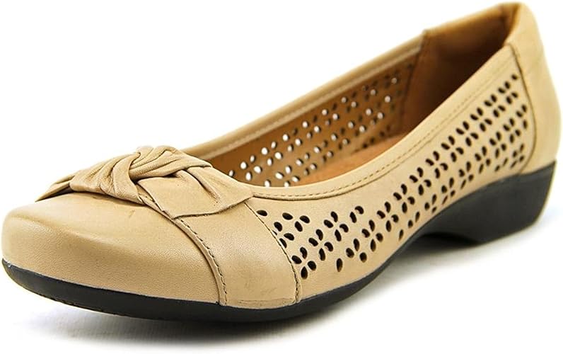clarks collection women's propose band flats