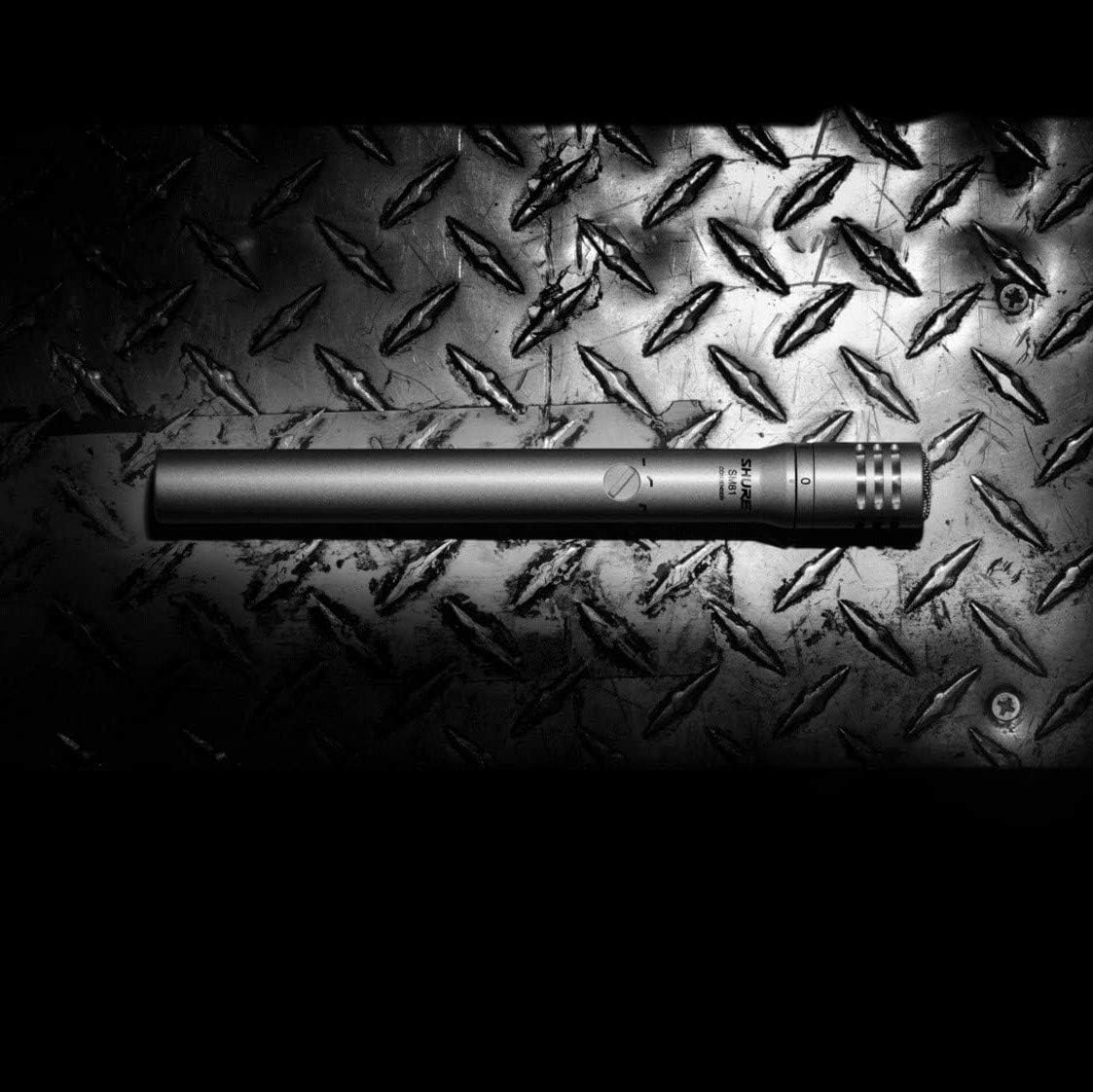 Shure SM81-LC Cardioid Condenser Instrument Microphone for Guitar Piano, and Cymbals, includes Swivel Adapter - Image 3