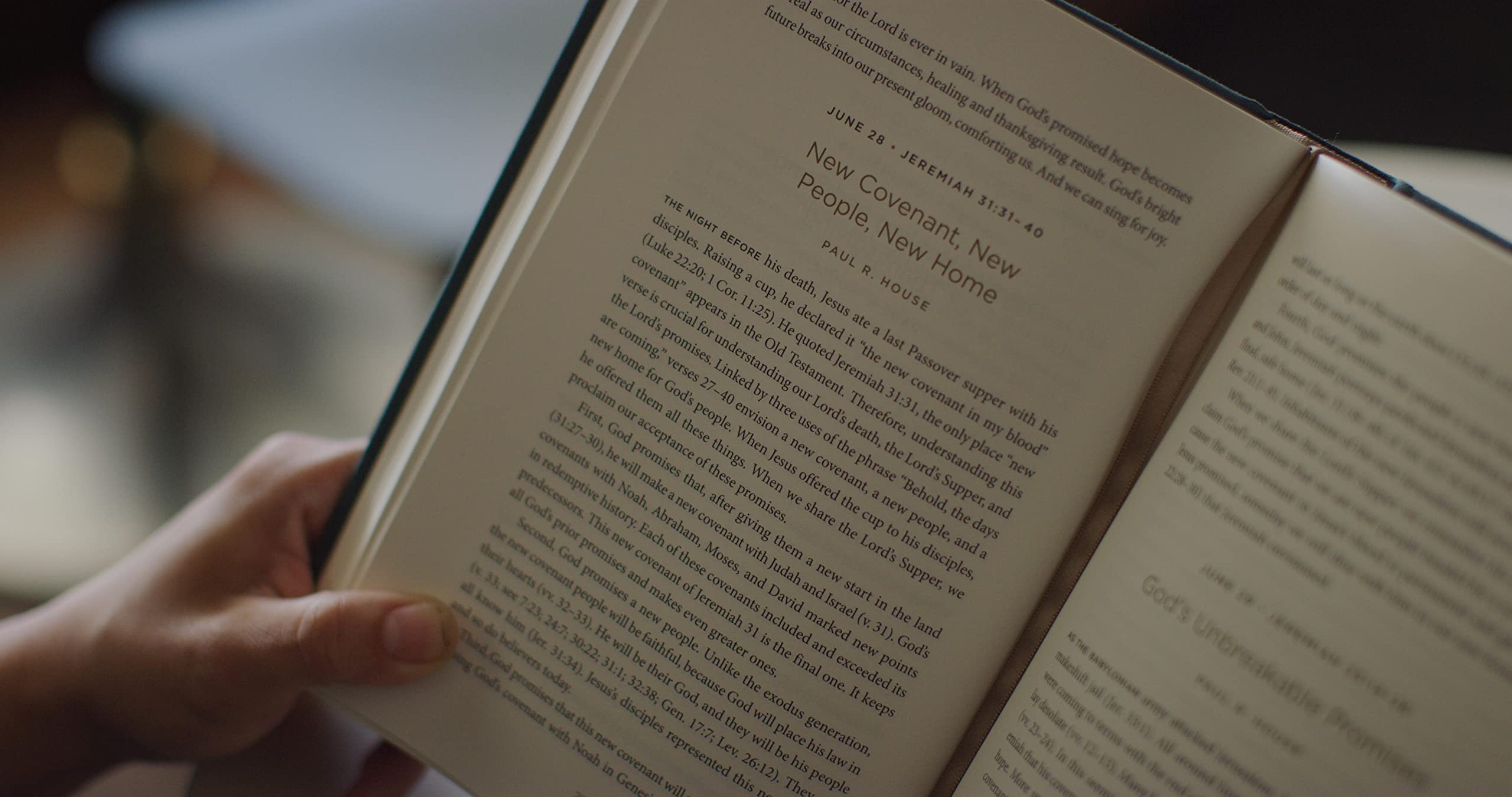 Daily Strength: A Devotional for Men