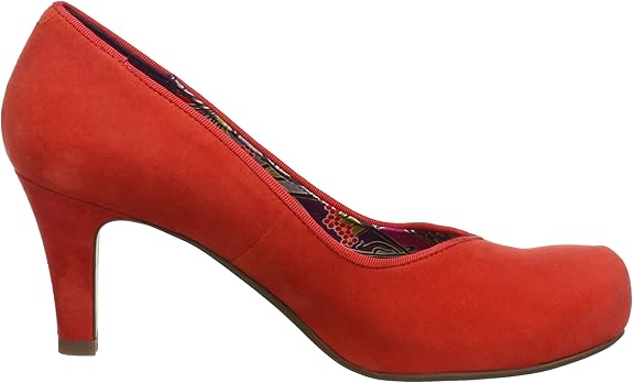 clarks chorus voice orange
