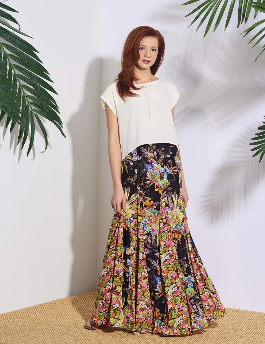 Simplicity Sewing Pattern S8923R5 Misses' Pull-On Skirts S8923, White