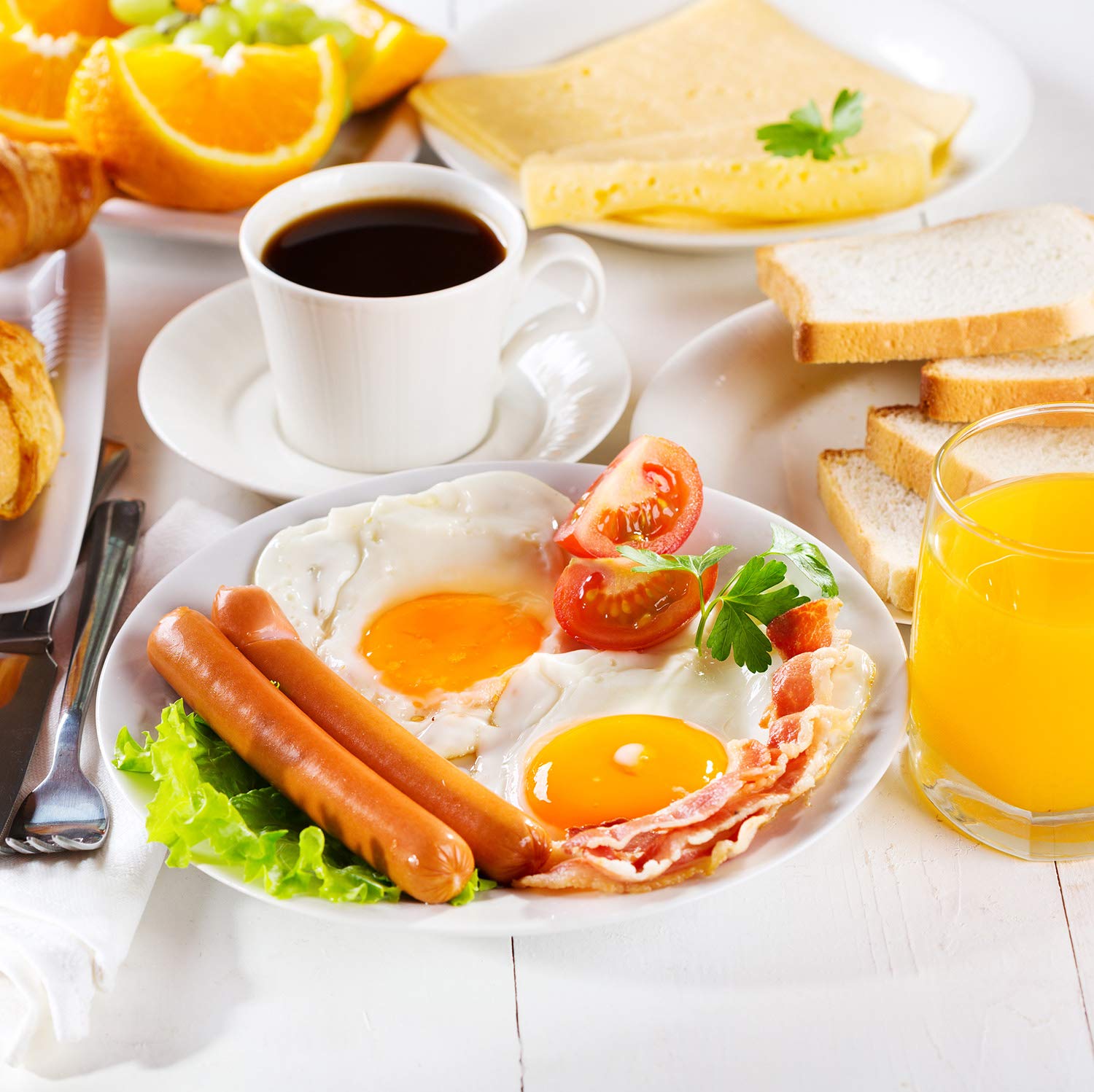 Alt-Gt Porcelain Dinner Plates Set of 4, Bread and Butter Pates, 8 inch Pasta Plates Dinnerware Set for Salad/Desser