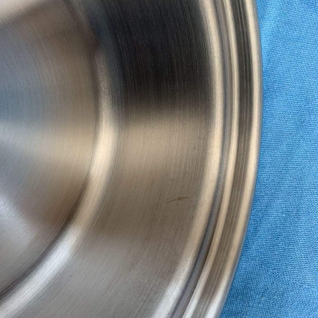 Amazon Co Jp アムウェ クィーン 大フライパン 小ソースパン 6リットルドーム型カバー 仕切り板 うち鍋 万能カップ 6個 ホビー