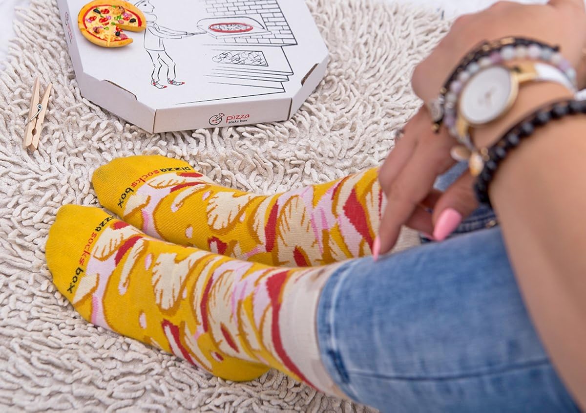 PIZZA SOCKS BOX 4 pairs MIX Hawaii Italian Pepperoni Cotton Socks Made In EU at  Men’s Clothing store