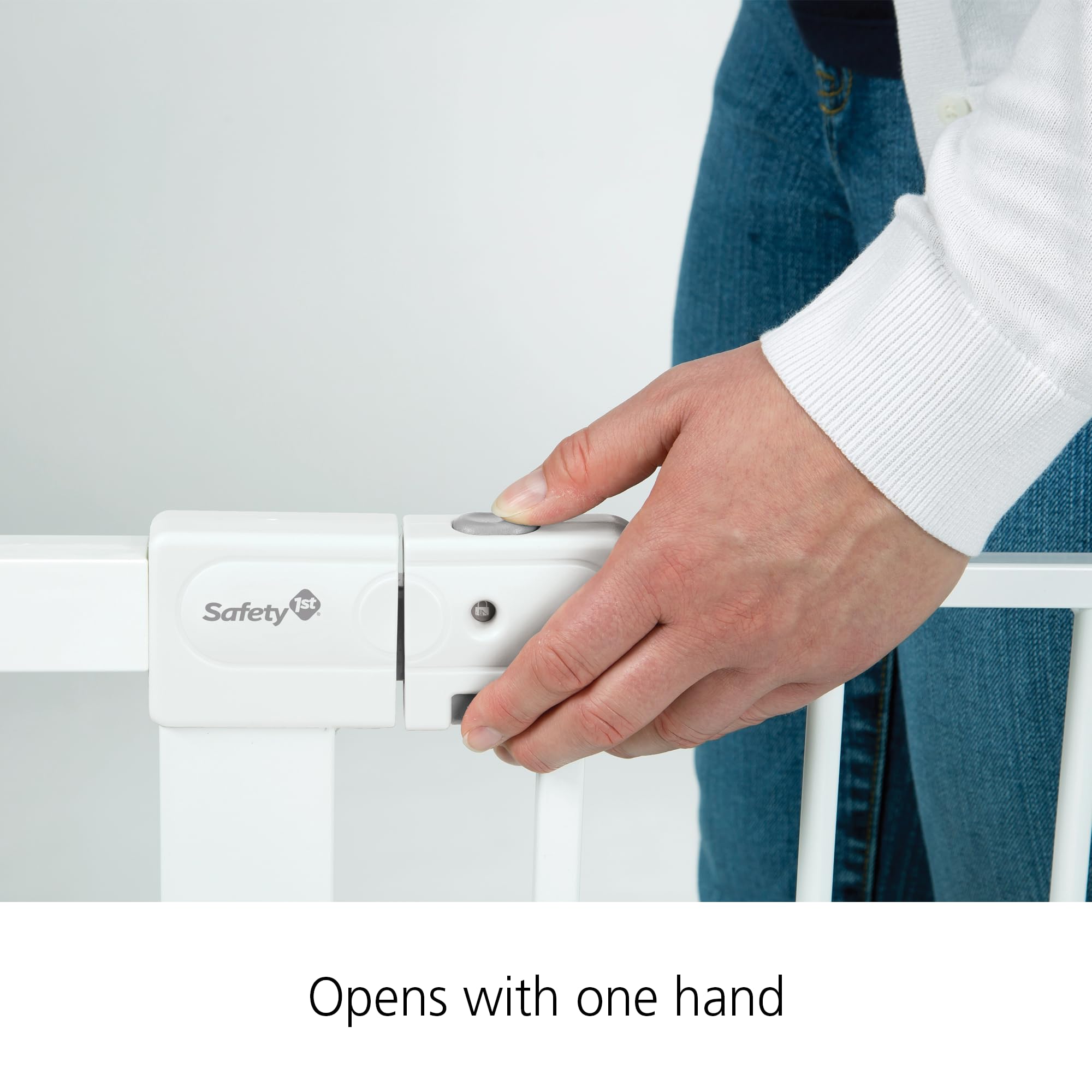 Safety 1st Easy Install Baby Gate for Doorways, Auto-Close Pressure-Mounted Magnetic Latch, Indoor Dog Gates, No Drilling, Fits 29