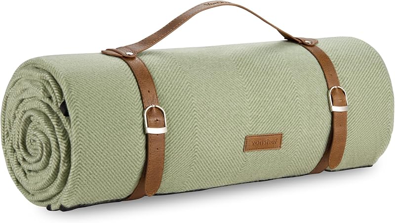 VonShef Picnic Blanket Green Herringbone 200x300cm Waterproof Backing