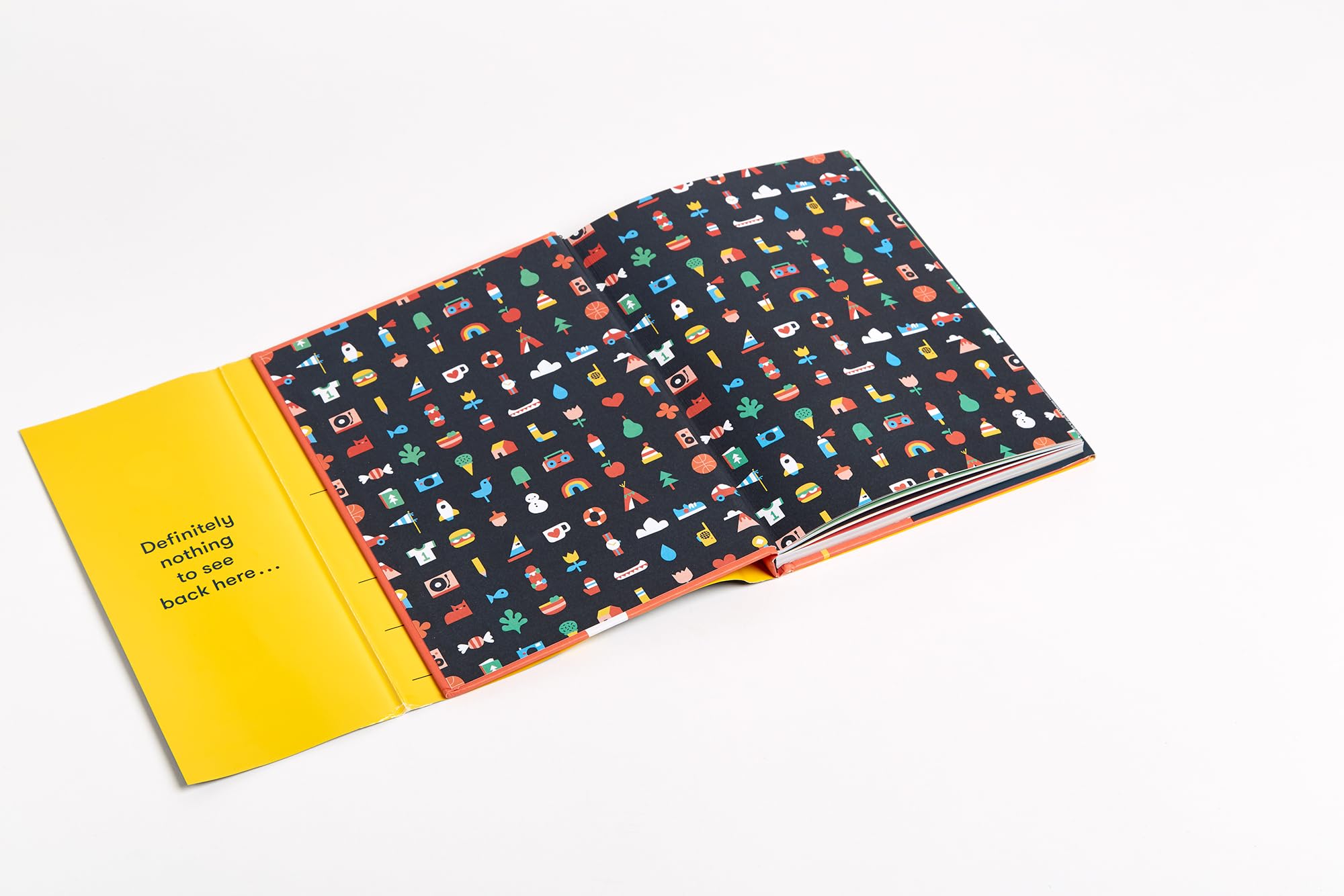 Me: A Compendium: A Fill-in Journal for Kids (Wee Society) Me: A Compendium: A Fill-in Journal for Kids (Wee Society) Diary