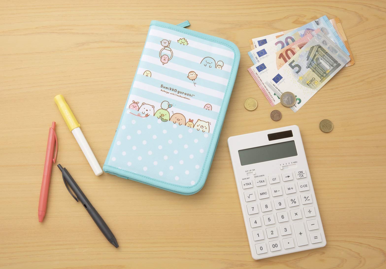 すみっコぐらし お金が貯まるマルチポーチbook ドットver バラエティ 本 通販 Amazon