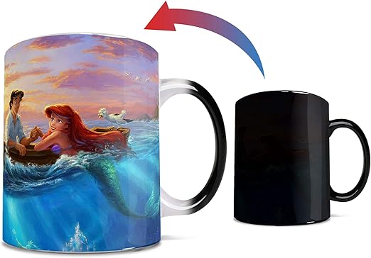 Amazon De Trend Setters Ltd Disney Little Mermaid Falling In Love Ariel Und Prince Eric Thomas Kinkade Morphing Mugs Hitzeempfindliche Tasse Keramik Farbwechselnde Warme Reveal Kaffeetasse Von Trend Setters Ltd