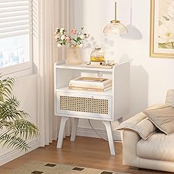 Lerliuo Rattan Nightstand with Charging