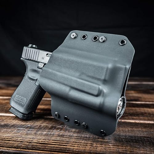 Top 6 Best CZ P10C Holsters for 2021 Reviews & Buying Guide