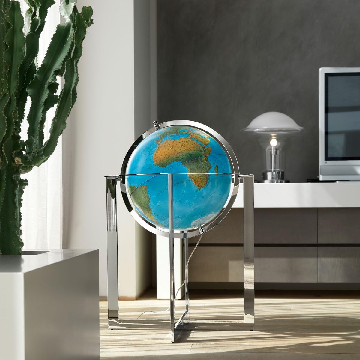 Waypoint Geographic Light Up Floor Stand Globe San Marino 20 Round 38