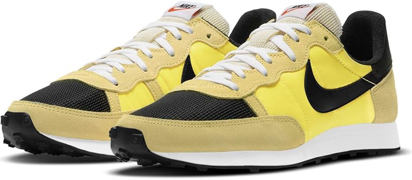 Amazon Co Jp ナイキ Nike チャレンジャー Og Challenger Og オプティイエロー ブラック ブライトシトロン ホワイト Cw7645 700 国内正規品 スポーツ アウトドア
