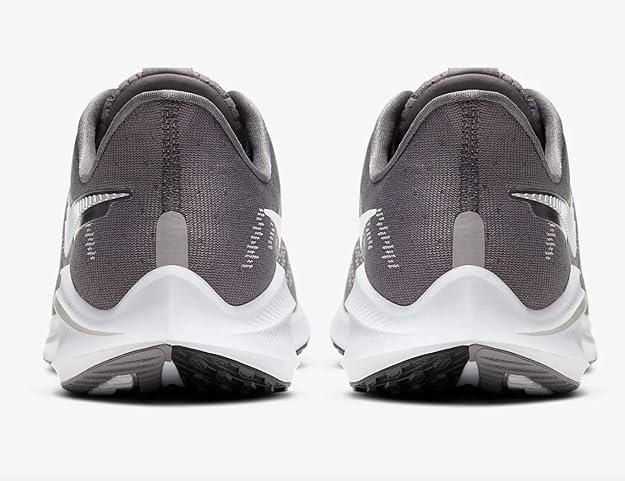 nike vomero extra wide