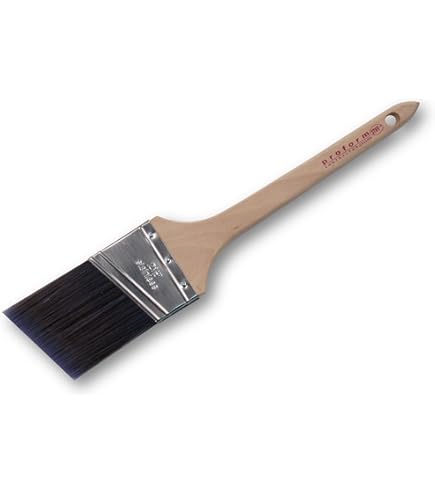 Brosses en fibres polyester à rechampir, à laquer ou de radiateur
