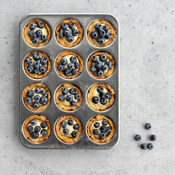 NORDIC WARE NATURAL ALUMINUM COMMERCIAL MUFFIN PAN, 12 CUP