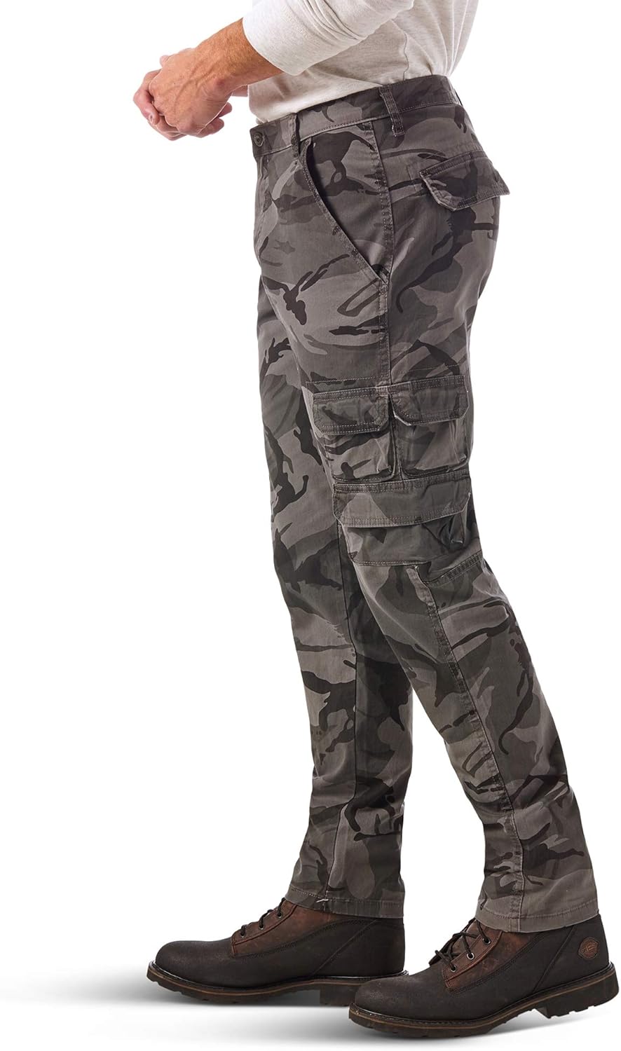 Wrangler Men's Regular Tapered Cargo at  Men’s Clothing store