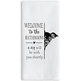 TNUW Funny Doberman Hand Towels 16x24 Inch, Doberman Gifts for Women, Dog Mom Lovers Owner Gifts Decorative Hand Towels for Bathroom Washroom Decor, Funny Dog Bathroom Decor