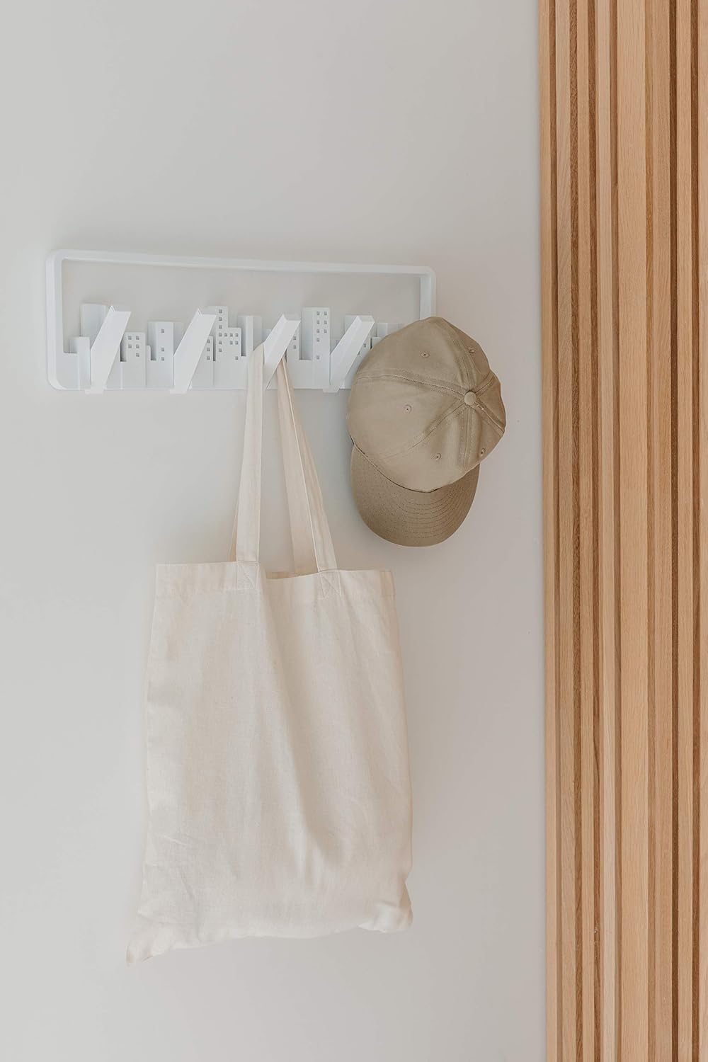 Umbra 318190-660 Skyline Wall-Mounted Multi-Hook System, White, 49.5 x 15.2 x 2.5 cm - Image 3