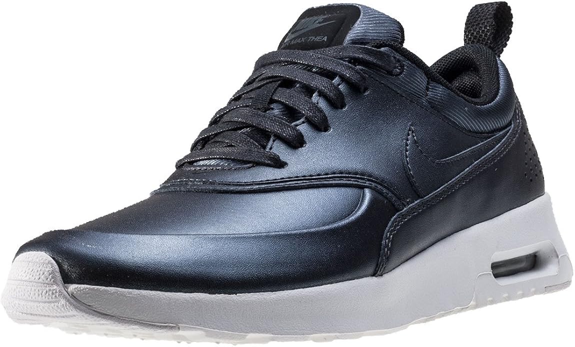 black nike thea trainers