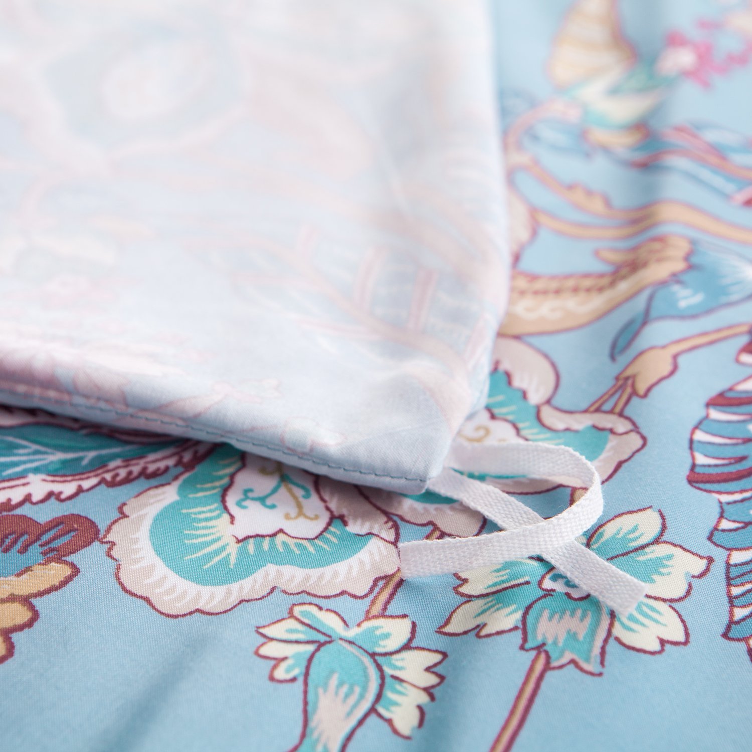 Duvet Cover Set with Zipper Closure-Printed Blue Floral Reversible Design,King (104\