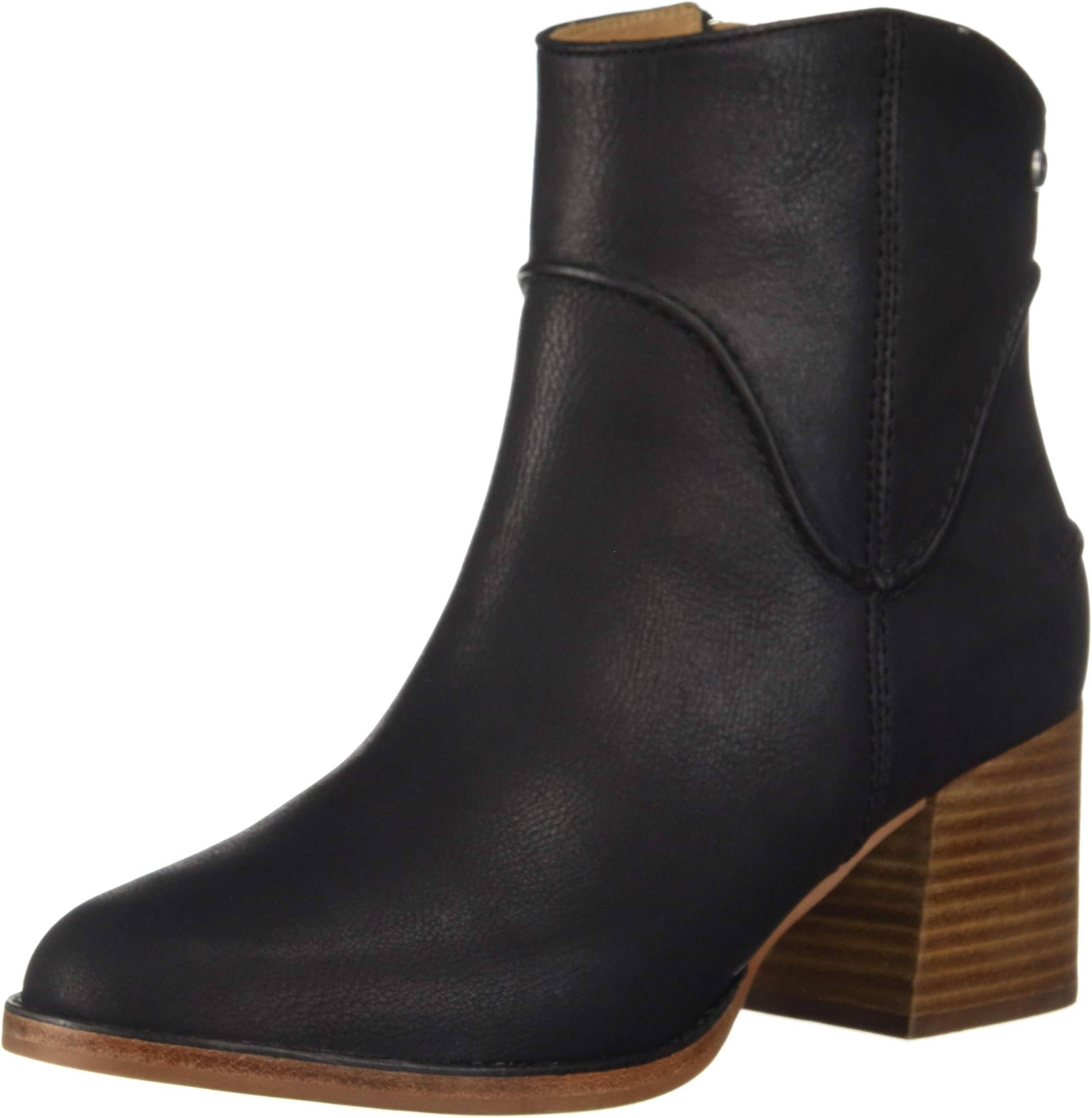 UGG Women's W Annie Fashion Boot