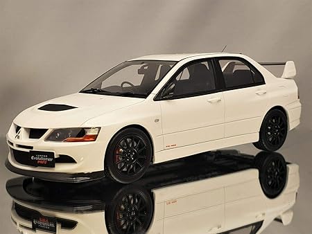 Amazon Ottomobile オットー 1 18 三菱 ランサーエボリューション 8 Mr 400馬力 ランエボ ミニカー モデルカー おもちゃ
