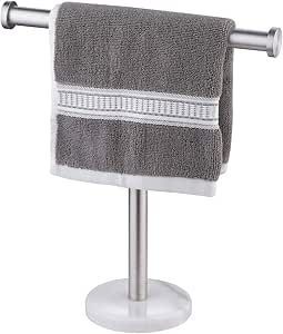 UMI Essentials - Toallero de pie en forma de T con base de ...