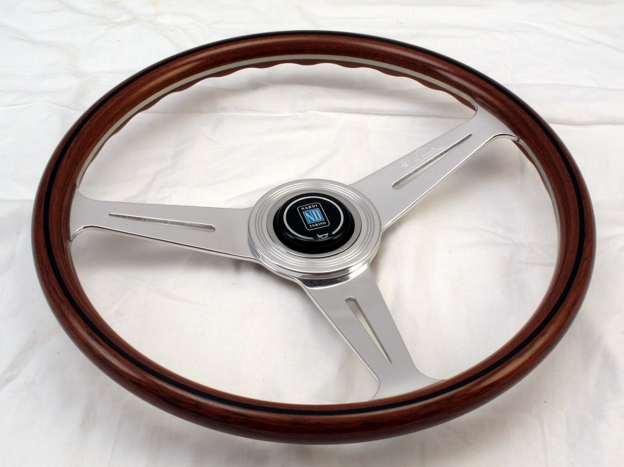 NARDI Steering Wheel Classic 360 mm (14.17 inches) Mahogany Wood