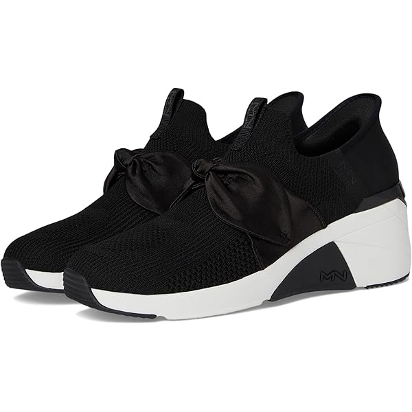 ナス Amazon.com | Skechers Women's Hazel-Dazzle N Dash Sneaker