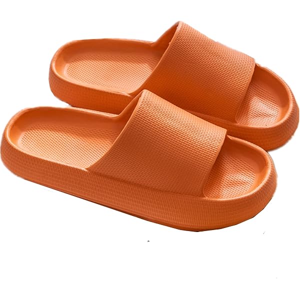 Amazon.com | UGG Men display picture 1