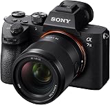 Sony 35mm f/1.8 Full-Frame E-mount Prime Lens SEL35F18F view 3