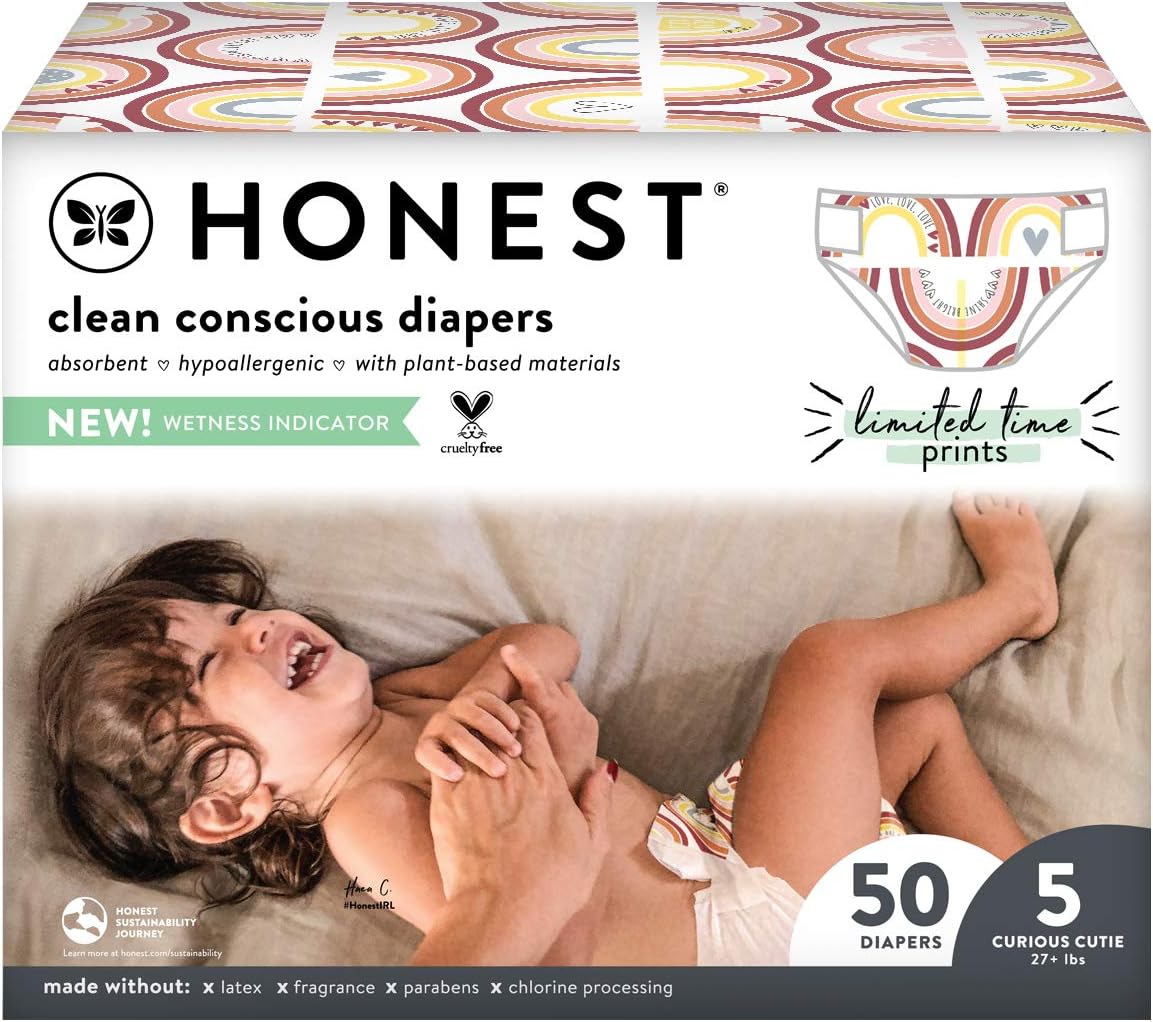 The Honest Company, Club Box Clean Conscious Diapers Spring Seasonal, Catching Rainbows, Size 5, 50 Count: Health & Personal Care