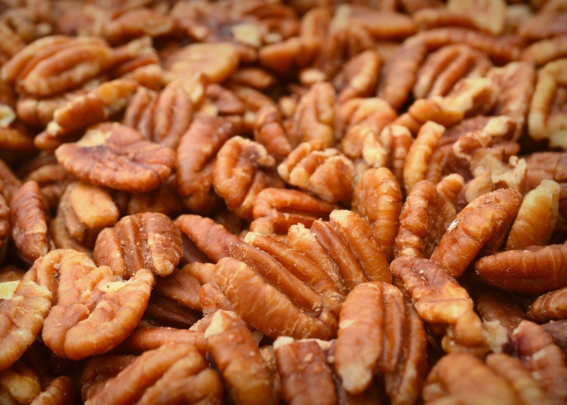 Amazon Com Sprouted Texas Native Pecan Halves Family Recipe Crispy Soaked And Dried With Sea Salt 12 Oz With Stand Up Resealable Bag Grocery Gourmet Food