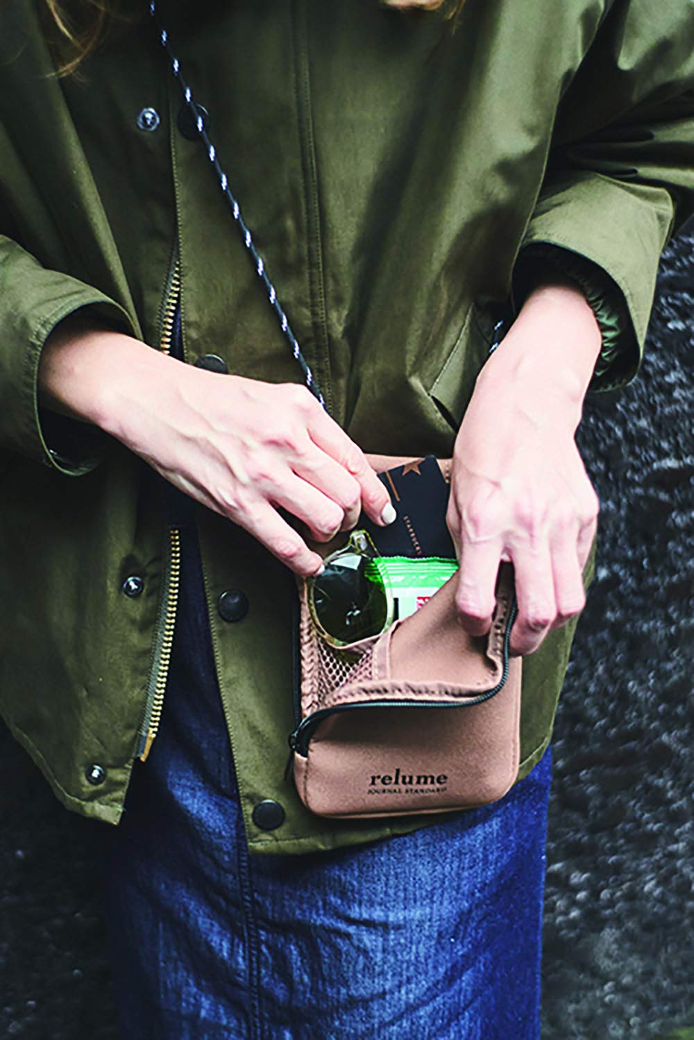 LEE(リー) 2020年10月号 ジャーナル スタンダード レリューム×LEE ミニサコッシュ